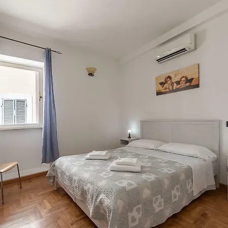 Campo De Fiori Palace Дом отдыха Рим