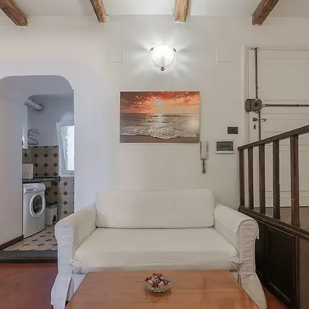 Campo De Fiori Palace Дом отдыха Рим